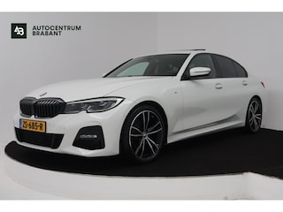 BMW 320i High Executive Edition (PANORAMADAK, CAMERA, SFEERVERLICHTING, STOELVERWARMING, DIGITALE COCKPIT)