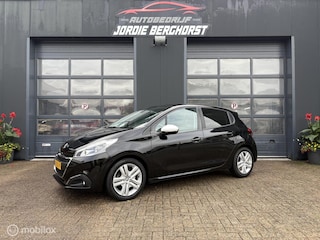 Peugeot 208 1.2 PureTech Signature
