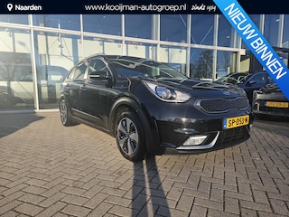 Kia Niro 1.6 GDi Edition Nav|Stoel en stuurverwarming|Lmv|Winterset|Trekhaak|Schuifkanteldak