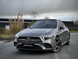 Mercedes-Benz A-klasse 250 e AMG Panoramadak|Multibeam|Camera|Sfeerverlichting|Keyless