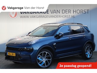 Lynk & Co 01 1.5-180pk. Luxe hybride rijden voor een reëel bedrag ! Trekgewicht 1.800kg ! Autm. airco, navigatie, telefoonvoorb., metallic lak, LM wielen, elektr. panodak, camera 360gr., adaptieve cruise cntrl., LED verlichting, Apple carplay/Android auto etc etc