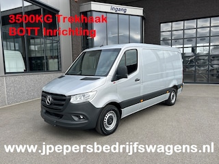 Mercedes-Benz Sprinter 315 CDI RWD L2 H1 BOTT Inrichting / 3500KG Trekhaak / MBUX 10.25 / Navigatie / Cruise control / Airco