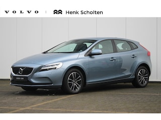 Volvo V40 T2 122PK Momentum | Standkachel | Trekhaak | Stoelverwarming | Climate Control | Cruise Control | LED Koplampen | Navigatie | Volvo OnCall | Verwarmbare Voorruit | Park Assist Achter | High Performance Audio |
