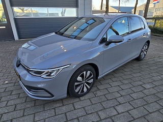 Volkswagen Golf 2.0 TDI STYLE