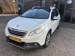 Peugeot 2008 1.2 PureTech Allure Autmaat ECC Panodak PDC