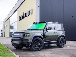 Land Rover Defender 3.0 D200 90 MHEV S l URBAN l Torque vectoring l Carbon l Jumpseat l Trekhaak l Grijs Kenteken