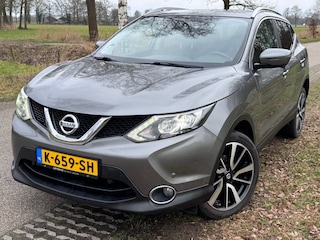 Nissan Qashqai 1.6 / 163 PK / TEKNA / 19 INCH / STOELVERWARMING / HALF LEDER