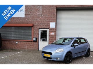 Fiat Punto Grande 1.4 Dynamic APK Cruise NAP Airco PDC