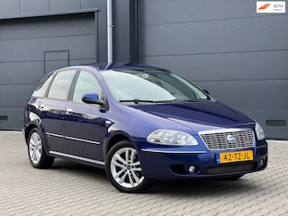 Fiat Croma 2.2-16V EMOTION AUTOMAAT NAVI CLIMA