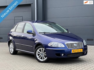 Fiat Croma 2.2-16V EMOTION AUTOMAAT NAVI CLIMA