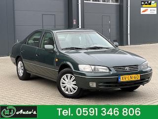 Toyota Camry 2.2i EXECUTIVE LEDER STOELVERWARMING