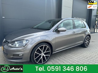 Volkswagen Golf 1.0 TSI BUSINESS EDITION CONNECTED BJ016
