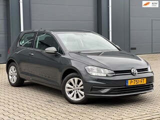 Volkswagen Golf 1.0 TSI TRENDLINE BJ018 FACELIFT