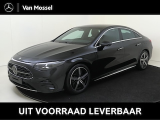 Mercedes-Benz CLA 200 AMG Line / Achteruitrijcamera /