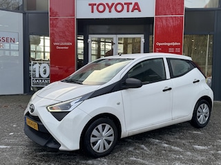 Toyota Aygo 1.0 VVT-i x-fun