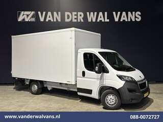 Peugeot Boxer 2.2 BlueHDi 141pk Bakwagen Laadklep Euro6 Airco | Cruisecontrol | 955kg laadvermogen Bijrijdersbank