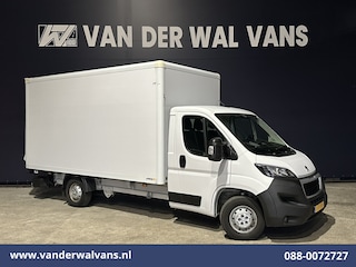 Peugeot Boxer 2.2 BlueHDi 141pk Bakwagen Laadklep Euro6 Airco | Cruisecontrol | 955kg laadvermogen Bijrijdersbank
