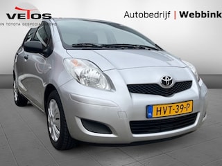 Toyota Yaris 1.3 VVTi Cool