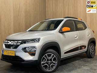 Dacia Spring Expression 27 kWh|AIRCO|LEDER|CARPLAY|CRUISE CONTROL|ACHTERUITRIJCAMERA|NAVIGATIE|PARKEERSENSOREN|LMV|NIEUWSTAAT|
