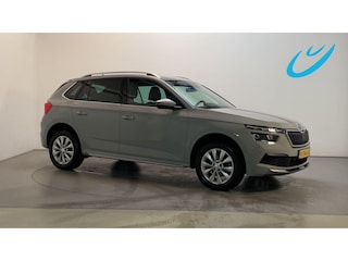 Skoda Kamiq 1.0 TSI 110pk Business Edition Leder Stoelverwarming Navigatie DAB+