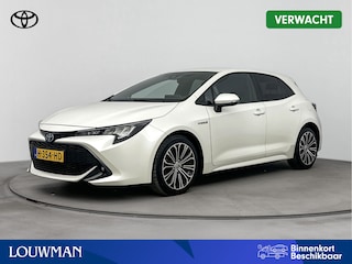 Toyota Corolla 1.8 Hybrid Style | Stoelverwarming | Parkeercamera | Apple Carplay / Android Auto | Parkeersensoren Achter |