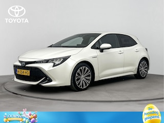 Toyota Corolla 1.8 Hybrid Style | Stoelverwarming | Parkeercamera | Apple Carplay / Android Auto | Parkeersensoren Achter |