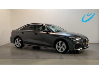 Audi A3 Limousine 30 TFSI S Edition Leder-Stof Stoelverwarming Virtual Cockpit Navigatie