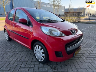 Peugeot 107 1.0-12V XS