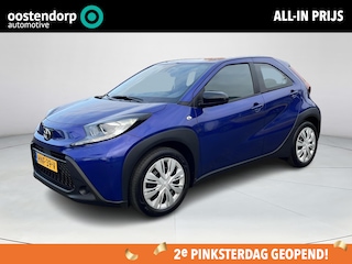 Toyota Aygo 1.0 VVT-i MT Play | Carplay | Airconditioning | Parkeercamera | Adaptive cruise control |