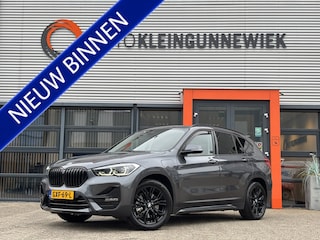 BMW X1 xDrive25e Business Edition Plus / PHEV / Winterset op velg / Camera / Navi / Trekhaak Afneembaar /