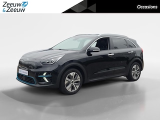 Kia Niro e-Niro DynamicPlusLine 64 kWh Warmtepomp | 1e Eigenaar | Metallic lak | Dealer onderhouden | Accu = 99% | Vier seizoenen banden | Fabrieksgarantie t/m 7-7-2028 + 3x 1 jaar* | Prijs incl. BTW | NAP