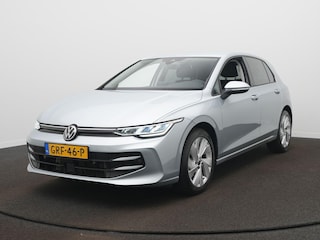 Volkswagen Golf 1.5 TSI Oranje Edition Apple Carplay/Android Auto- LED-  - Camera - ACC -