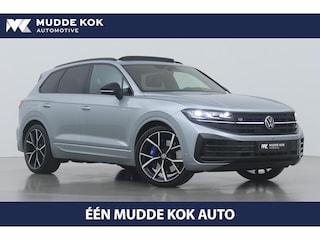 Volkswagen Touareg 3.0 TSi eHybrid 4MOTION R Edition | Luchtvering | Trekhaak | Panoramadak | Head-Up | Massage+Ventilatie | 22 Inch