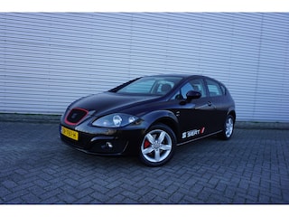 Seat Leon 1.8 TFSI Style Airco / Navi / Cruise / Stoelverw. / Parkeersens. / Elektr. ramen / Lm velgen