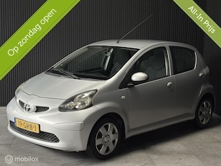 Toyota Aygo 1.0-12V Sport - Airco - 5dr - Elek pakket - Nap -