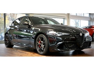 Alfa Romeo Giulia 2.9 V6 Quadrifoglio | 12 maanden garantie | Rijklaar |