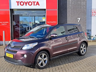 Toyota Urban Cruiser 1.3 VVT-i Dynamic KEYLESS ENTRY/START PARKEERSENSOREN DEALER ONDERHOUDEN