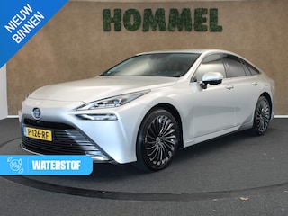 Toyota Mirai Prestige ORIGINEEL NEDERLANDSE AUTO - BTW AUTO - JBL GELUIDSINSTALLATIE - ELEKTRISCH VERSTELBARE VOORSTOELEN - ACHTERBANKVERWARMING - VOORSTOELEN VERWARMD - HEAD UP DISPLAY - CAMERA VOOR EN ACHTER - 20 INCH LICHT METALEN VELGEN