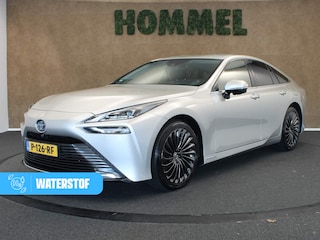 Toyota Mirai Prestige ORIGINEEL NEDERLANDSE AUTO - BTW AUTO - JBL GELUIDSINSTALLATIE - ELEKTRISCH VERSTELBARE VOORSTOELEN - ACHTERBANKVERWARMING - VOORSTOELEN VERWARMD - HEAD UP DISPLAY - CAMERA VOOR EN ACHTER - 20 INCH LICHT METALEN VELGEN