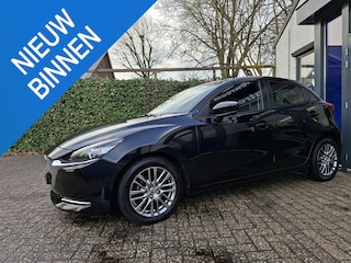 Mazda 2 1.5 Skyactiv-G Luxury Camera, Apple/Android