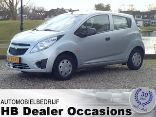Chevrolet Spark 1.0 16V LE * Heeft schade