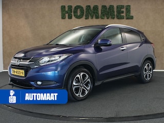Honda HR-V 1.5 i-VTEC Executive - PANORAMADAK - PARKEERSENSOREN VOOR/ ACHTER - NAVIGATIE - BLUETOOTH - CLIMATE CONTROL - VOLLEDIGE ONDERHOUDSHISTORIE - KEYLESS ENTRY/ START - DONKER GETINTE RAMEN ACHTER - CRUISE CONTROL - VOORSTOELEN VERWARMD