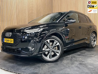 Audi Q4 40 S Edition Competition 77 kWh|100%SOH|BLACK ED.|TREKH.|ACC|CARPLAY|CAMERA|STOELVERW.|NL-AUTO|NAP|1e EIG|INCL BTW|