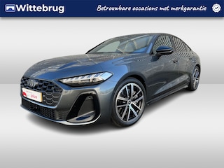 Audi A5 Limousine e-hybrid 299PK quattro S edition | Zwart optiek | MMI experience plus | 19 Inch | Achteruitrijcamera |