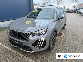 Peugeot 2008 1.2 Hybrid 136 Allure | Camera | Ad. Cruise control | Verw. voorstoel | PDC V+A | LMV 17"| LED koplampen | DAB |