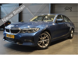 BMW 318i Edition navi clima cruise led pdc trekhaak 157 pk !!