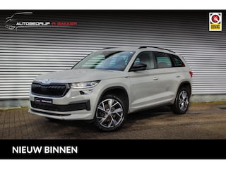 Skoda Kodiaq 1.5 TSI Sportline Business // Trekhaak | Elek. stoelen met memory | Virtual Cockpit | CarPlay & Android Auto wireless | Sfeerverlichting |