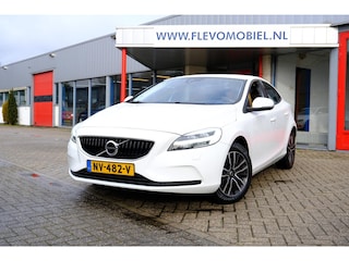 Volvo V40 2.0 T2 Nordic+ Leder|1e Eig|Navi|Clima|LMV
