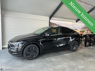 Tesla Model Y Long Range Dual Motor Nieuw Model!! BTW!!