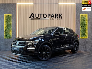 Volkswagen T-Roc 1.5 TSI Sport |AUTOMAAT|STOELVERWARMING|LANE ASSIST|PDC|APK|